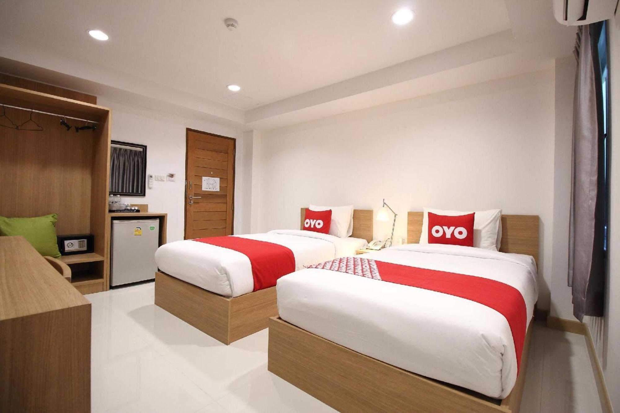 Super Oyo 483 Pannee Hotel Khaosan Banguecoque Exterior foto