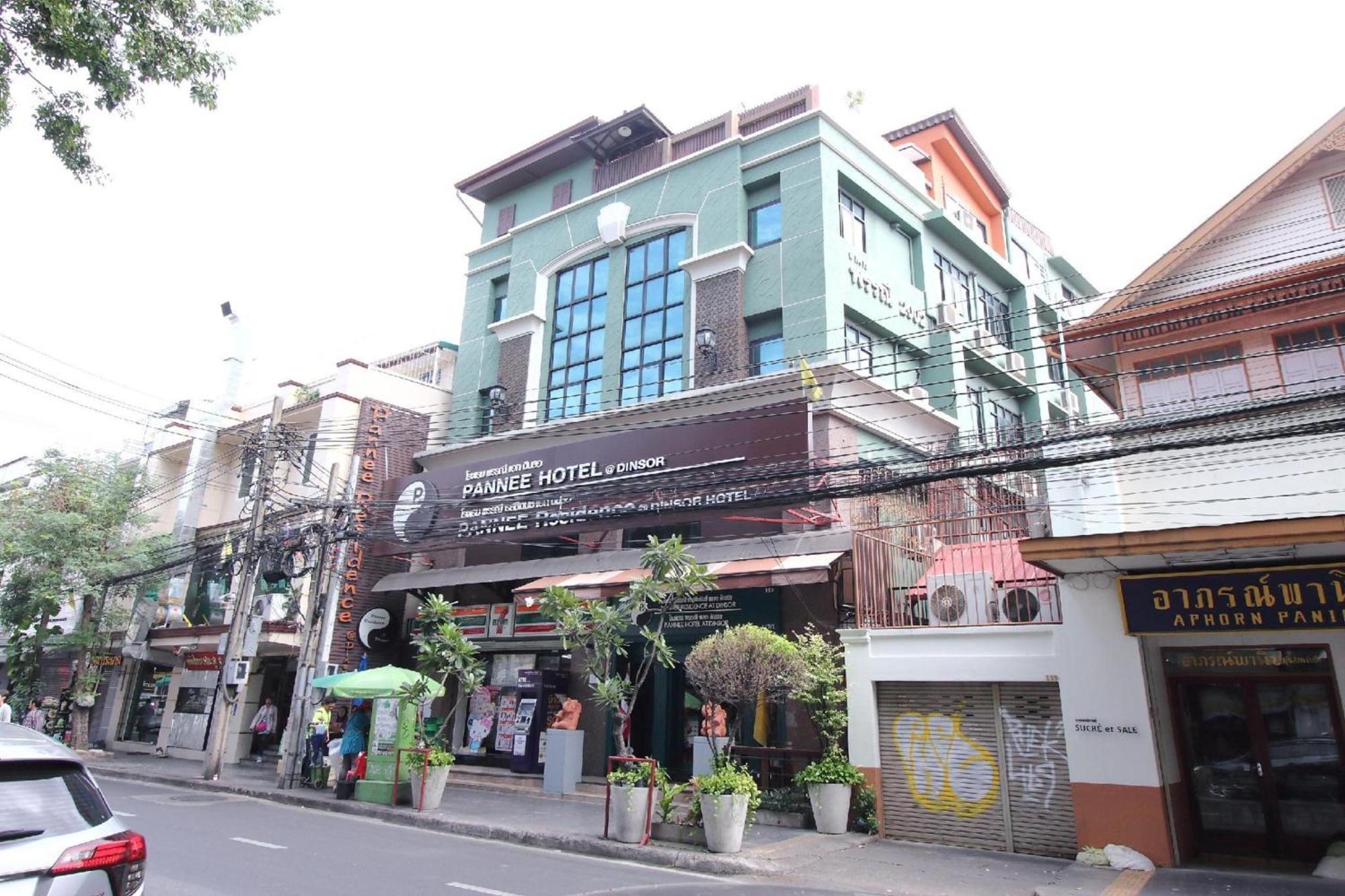 Super Oyo 483 Pannee Hotel Khaosan Banguecoque Exterior foto