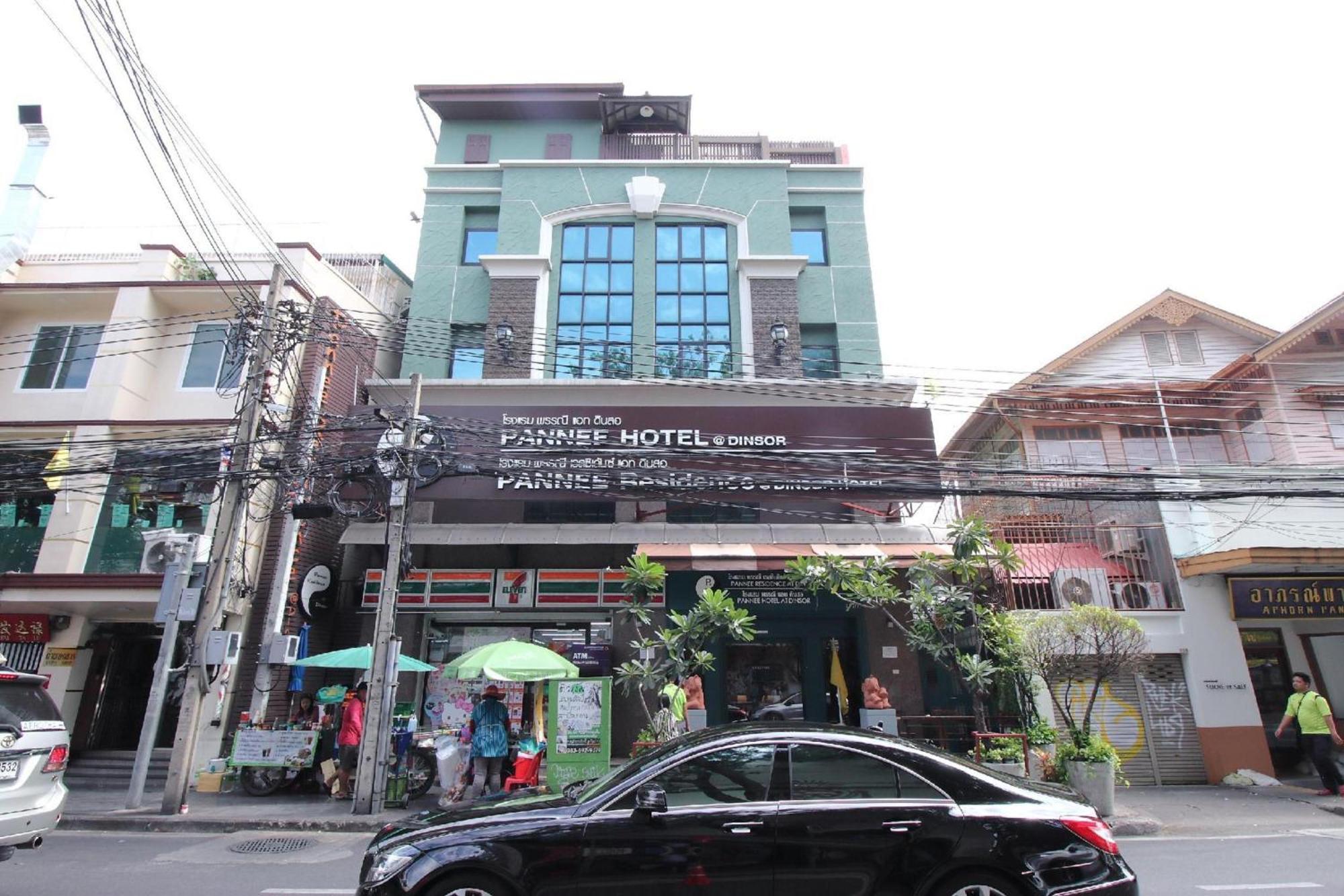 Super Oyo 483 Pannee Hotel Khaosan Banguecoque Exterior foto